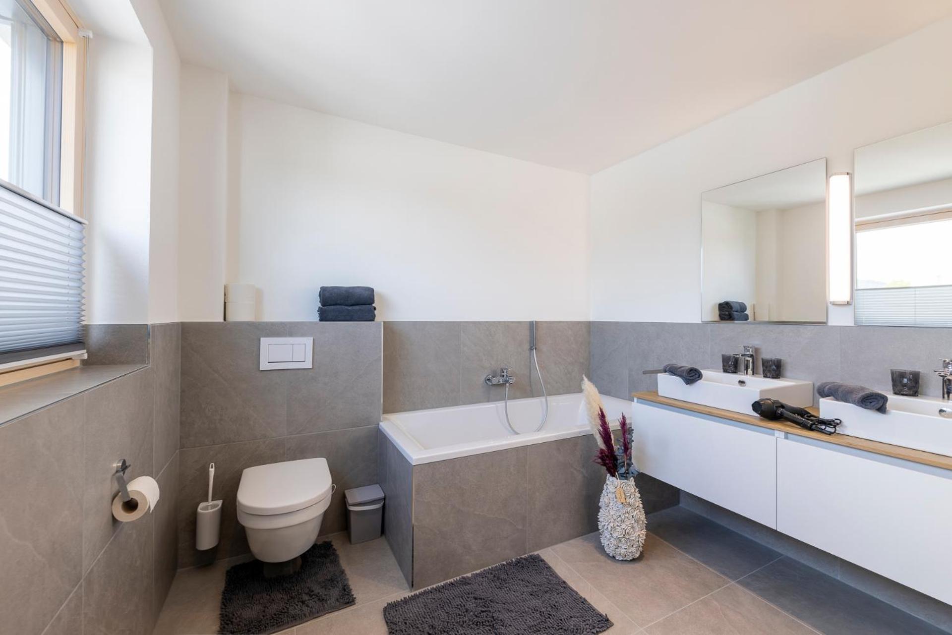 Bodensee Bergblick Suite ロッハウ・バイ・ブレゲンツ エクステリア 写真